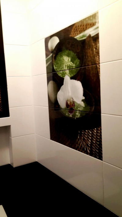Фотоотчет о ремонте туалета в новостройке с бойлером, шкафом и инсталляцией (30 фото)